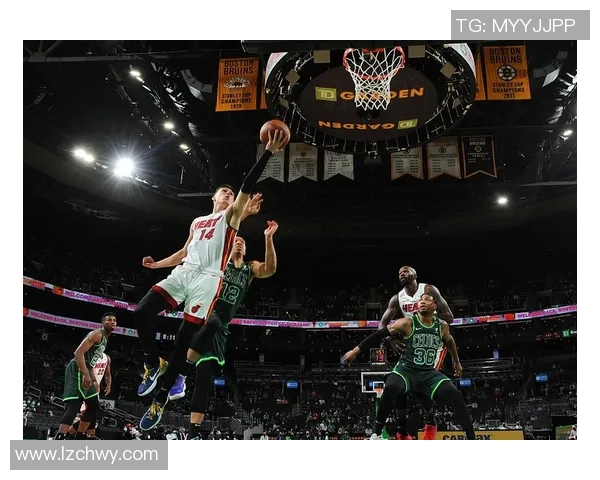 塔图姆近期五场比赛数据详解：得分、篮板与助攻全面解析